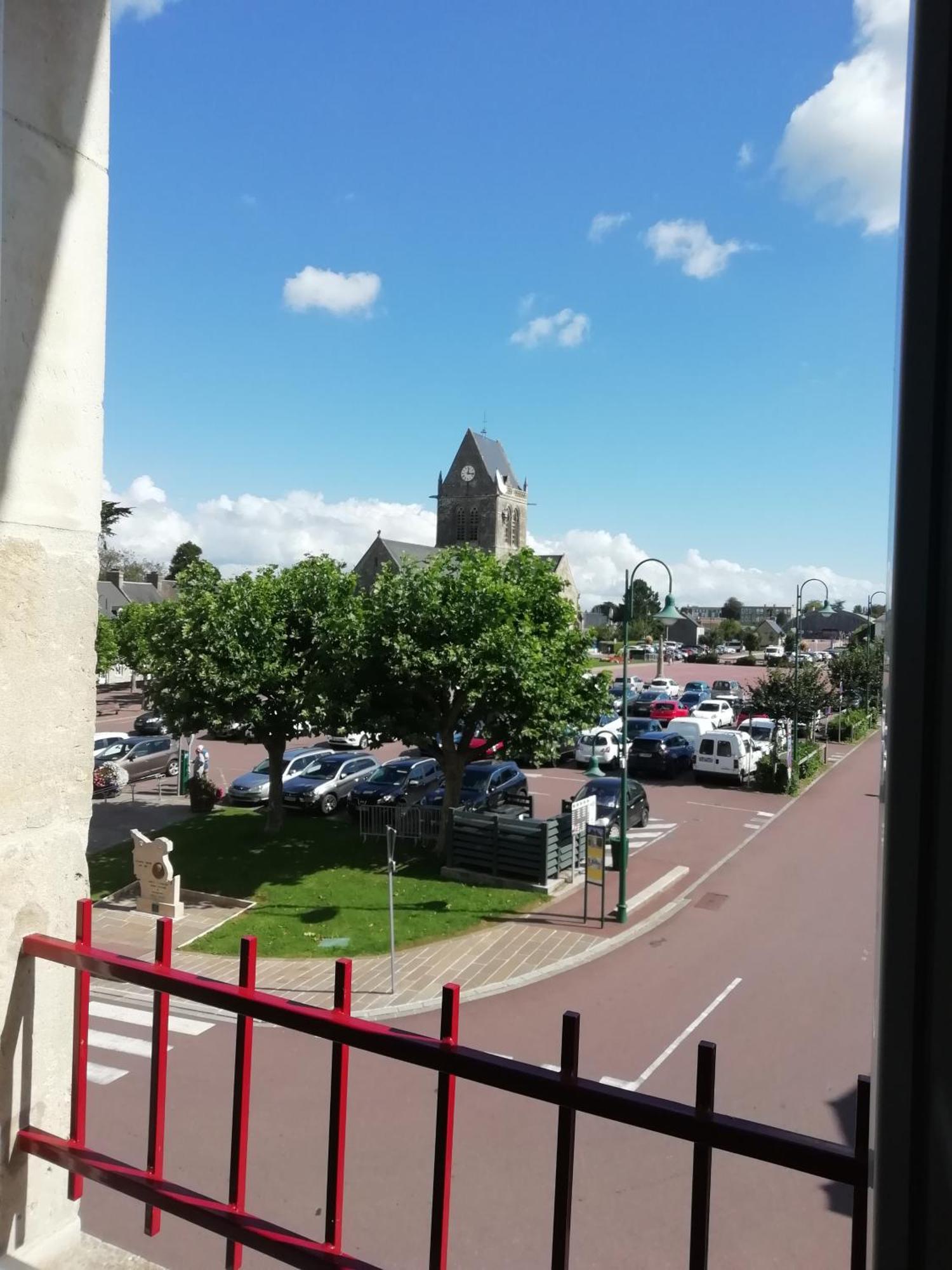 Gite Le Jour J Sainte-Mère-Église Kültér fotó